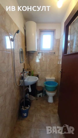 Продава две къщи с общ двор в с. Ягода, снимка 6 - Къщи - 55001199