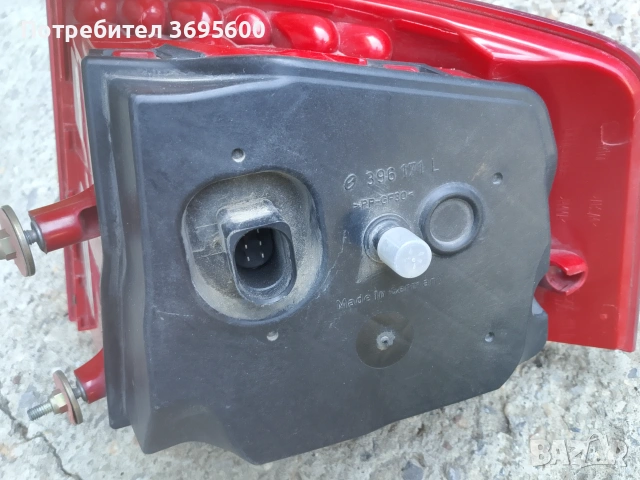 Ляв стоп Audi A8 D3 Ауди А8 Д3 стопове, снимка 2 - Части - 55138560