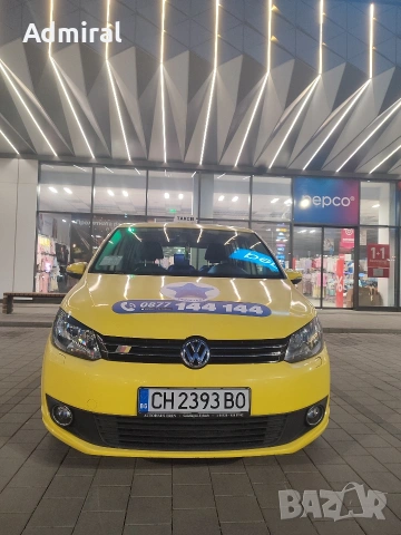 Volkswagen Touran 1.6 TDI 105 DSG/Кожен салон/Автопилот/Мултиволан/Печка