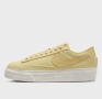 Дамски кецове Nike W Blazer Low Platform CNVS, снимка 1
