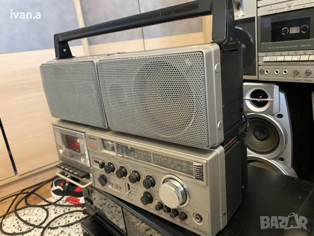 Toshiba RT-8740, снимка 4 - Радиокасетофони, транзистори - 54455756