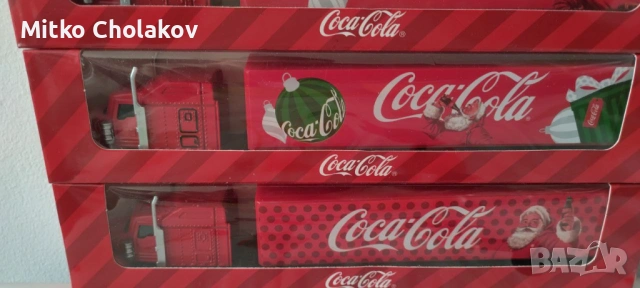 Продавам комплект коледни камиончета Кока Кола, снимка 3 - Колекции - 54366317