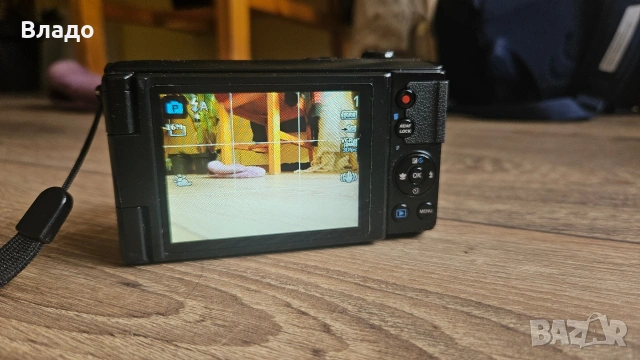 Дигитален фотоапарат Medion 16mp, снимка 3 - Фотоапарати - 54180362