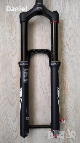 RockShox Lyrik RC 27.5" 180мм., снимка 5 - Части за велосипеди - 46740028