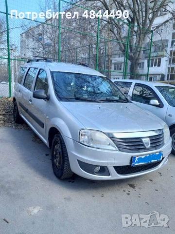 Лек автомобил Дачия Логан, снимка 4 - Автомобили и джипове - 54743350
