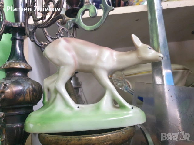 Българска порцеланова фигура на Изида / / сърна /, снимка 2 - Колекции - 54037714