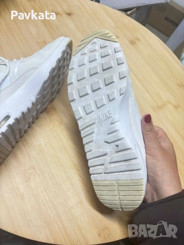 Оригинални маратонки , снимка 12 - Маратонки - 54366536