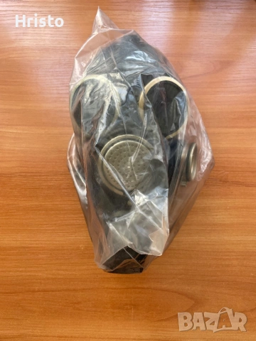 Рядък руски противогаз ГП-7В, снимка 2 - Колекции - 54174559