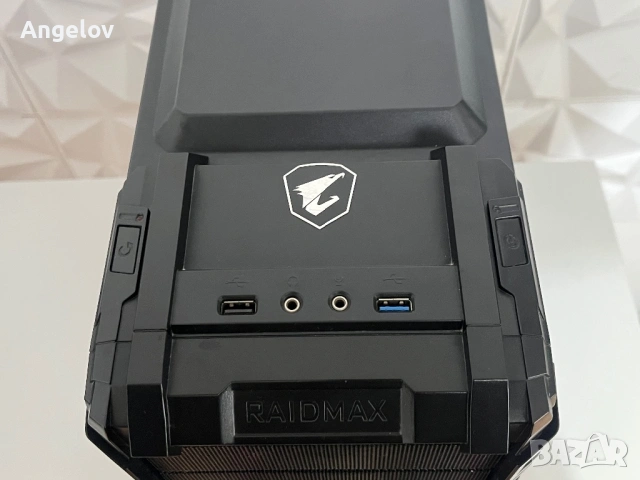 Геймърска кутия RAIDMAX Vortex V3, снимка 8 - Захранвания и кутии - 54236246