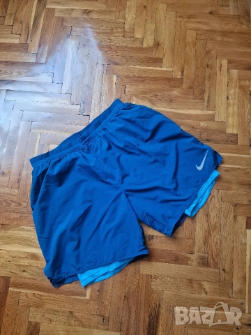 Страхотни мъжки къси панталони с клин NIKE размер XL, снимка 2 - Къси панталони - 54753598