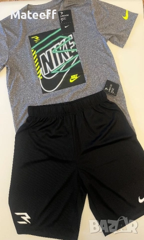 Тинейджърски комплект NIKE