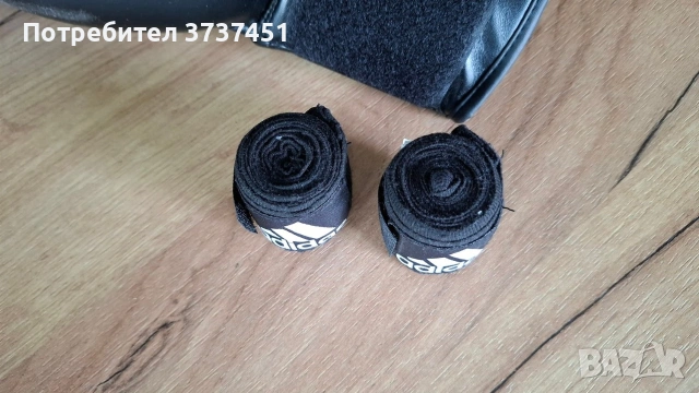 Боксови ръкавици Adidas + бинтове, снимка 7 - Бокс - 54965163