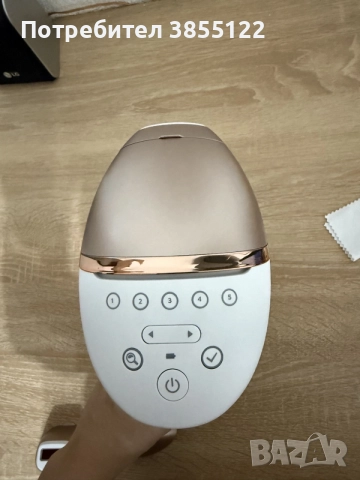 Фотоепилатор Philips Lumea IPL 9900 SenseIQ (BRI973) – като нов, снимка 6 - Епилатори - 55328214