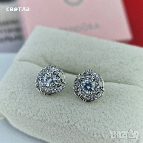 Обеци Pandora, снимка 8 - Обеци - 54012050