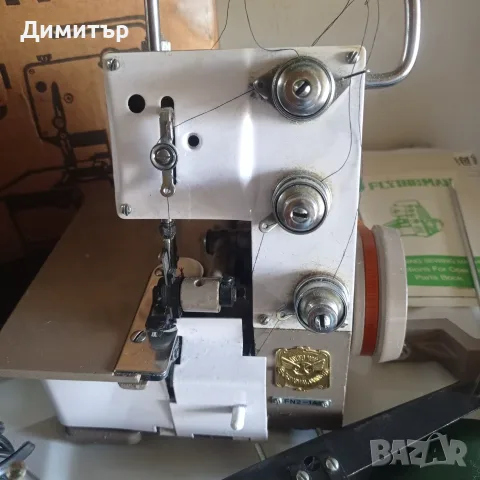 Работещ 3-конечен оверлог Flyingman FN2-1 (с нов ремък) шевна машина , снимка 3 - Шевни машини - 55423030