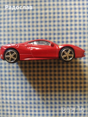 количка Burago  Ferrari 488, снимка 2 - Колекции - 54515140