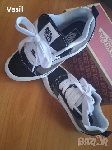 VANS 37 размер момче, снимка 2 - Детски обувки - 54793811