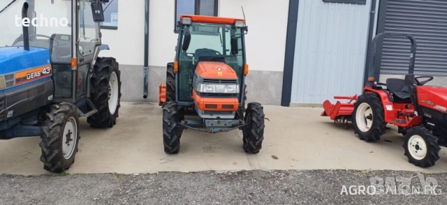 Трактор Кубота, модел с кабина., снимка 2 - Селскостопанска техника - 54200617