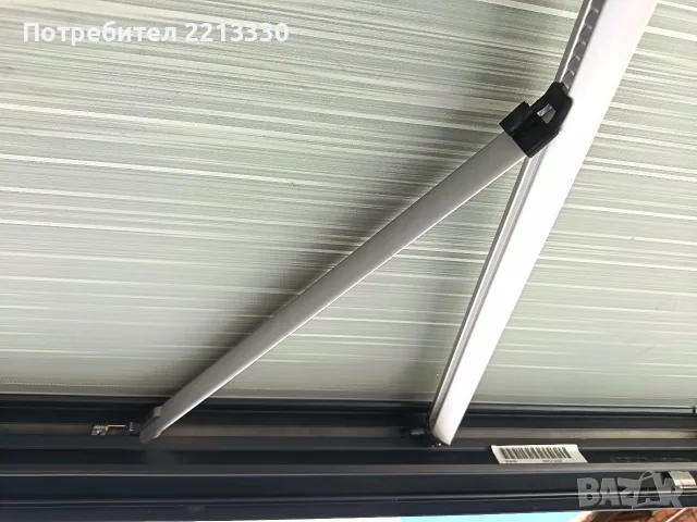 Тента Thule Omnistor 6300 за кемпер, каравана, горен монтаж, дължина 4.00 м. , снимка 4 - Каравани и кемпери - 55424215