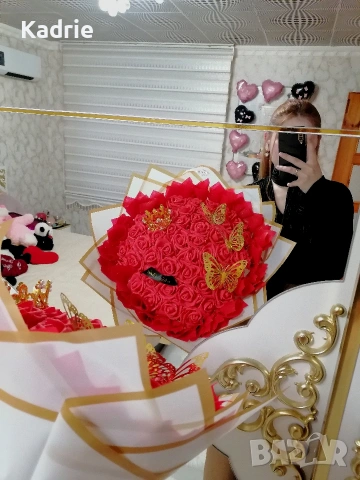 51🌹 вечен букет , снимка 2 - Романтични подаръци - 54152470