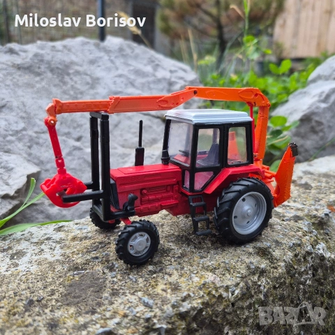 Мтз-82 Беларус в мащаб 1:43, снимка 7 - Колекции - 55164771