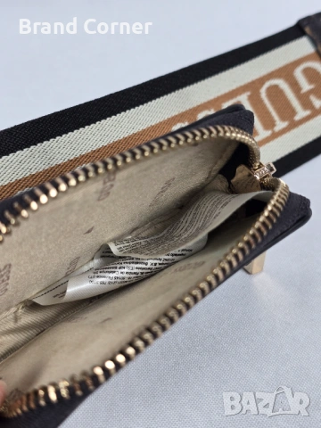 Стилна дамска чанта GUESS с монограм и бонус аксесоар, снимка 5 - Чанти - 54276853