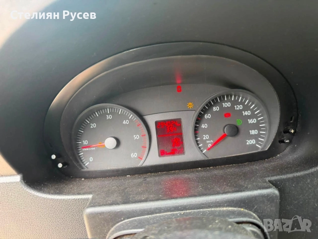 VW Crafter 2,5tdi 136к.с MAXI  климатик / товарен / Германия - цена 6 000 евро ,  бартер за кола до , снимка 11 - Бусове и автобуси - 55145270