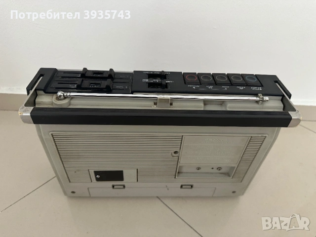 Sanyo радиокасетофон перфектен, снимка 7 - Радиокасетофони, транзистори - 54481827