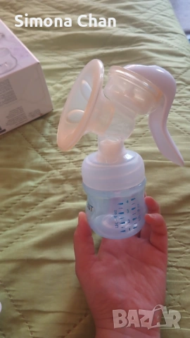 Ръчна помпа Philips Avent Natural + ПОДАРЪК 6 бр. стерилни пликчета Lansinoh, снимка 10 - Помпи за кърма - 54857290
