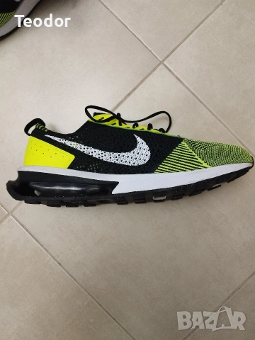 Оригинални Nike Air Max Flyknit Racer (Размер 45) - КАТО НОВИ, снимка 3 - Маратонки - 54630514