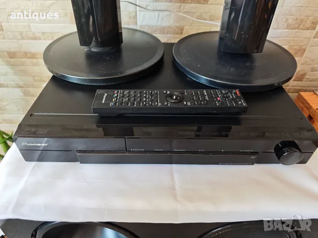 Система за домашно кино 5.1 3D с Blu-ray Pioneer MCS-737, снимка 5 - Плейъри, домашно кино, прожектори - 55663820