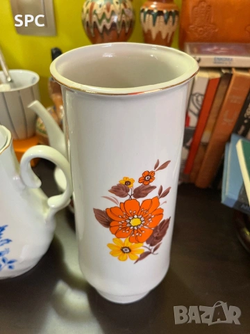 Порцеланови вази ,чайници и др., снимка 5 - Прибори за хранене, готвене и сервиране - 54331244
