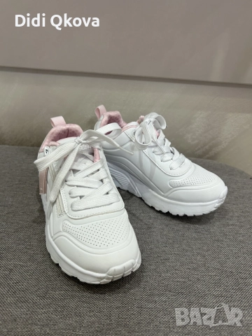 Детски маратонки Skechers , снимка 3 - Детски маратонки - 55338666