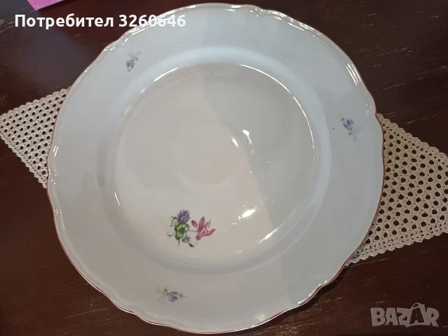 Големи порцеланови плата , снимка 3 - Чинии - 55689886