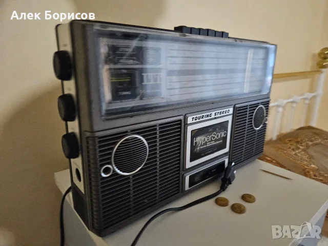Радиокасетофон ITT, снимка 3 - Радиокасетофони, транзистори - 55375714