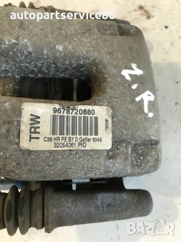 Спирачен апарат за задна дясна страна за Citroen C4 B7 1.6 Hdi (2014) 75000 Km 9678720880, снимка 3 - Части - 54518957