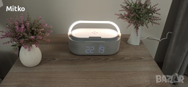 FM дигитално радио с Bluetooth и LED лампа , снимка 2 - Друга електроника - 54498131