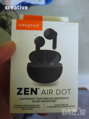 Продавам creative zen air dot
