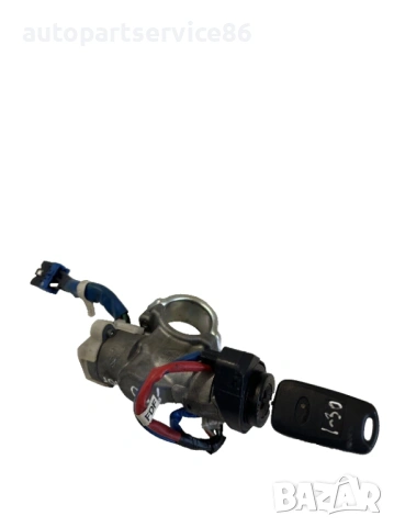 Контактен патрон с ключ за Hyundai i30 1.6 CRDi (2010) LHD
