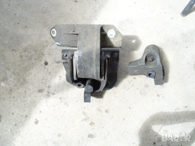 Тампон двигател Land Rover Freelander Td4 112 кс, снимка 3 - Части - 54784291