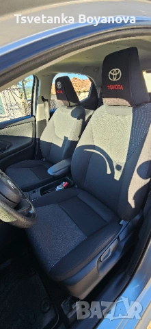 Toyota Yaris Hybrid 1.5 (116 к.с.) – 2022 г. – Реални км – Пълна сервизна история – 10 г. гаранция , снимка 9 - Автомобили и джипове - 54556252