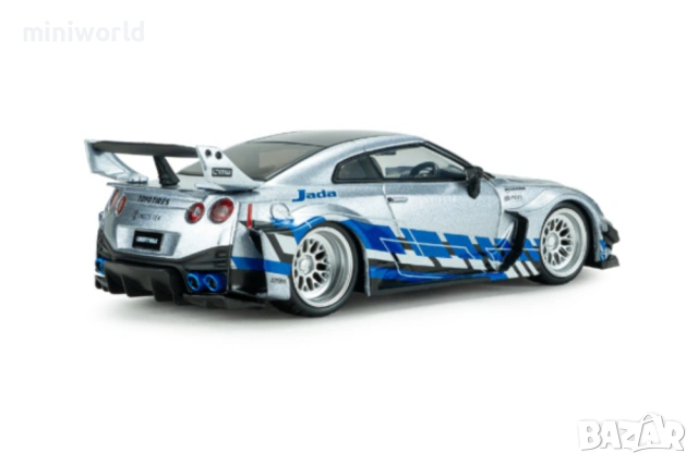 Nissan GT-R R35 Liberty Walk Silhouette 2020 - мащаб 1:43 на Solido моделът е нов в PVC дисплей-кейс, снимка 3 - Колекции - 54700384