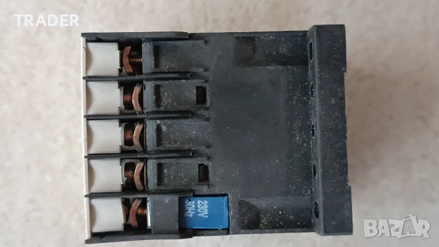 Контактор LT1-HK0610 6A 12V 1NO, снимка 6 - Друга електроника - 30148231