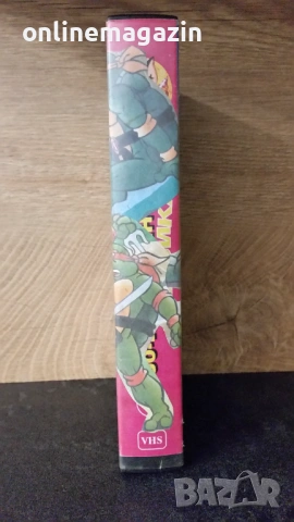 Видеокасета  Костенурките нинджа - тинейджърски мутанти 3 VHS, снимка 3 - Други жанрове - 53989189