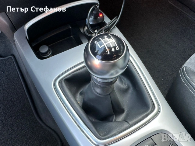 Рено Лагуна 2.0t GT205 4 Control, снимка 17 - Автомобили и джипове - 54298828