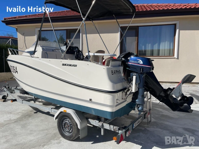 Лодка Quicksilver 455 Cabin 2017 с регистриран колесар, снимка 2 - Воден транспорт - 55038158