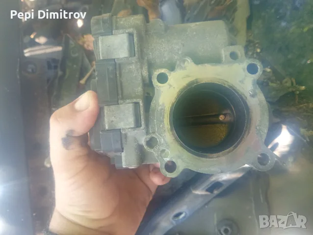 Vw Golf V 1.6 FSI дросел 03C133062, снимка 2 - Части - 55458383