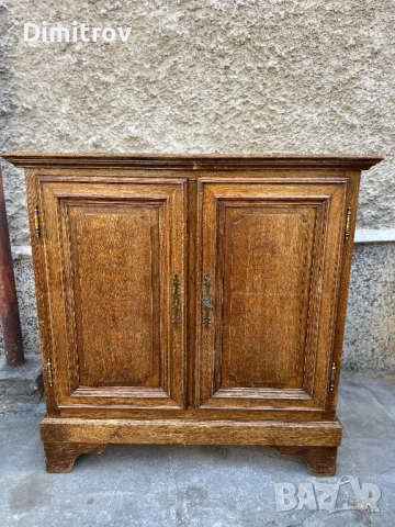 Класически ретро шкаф, снимка 5 - Шкафове - 54406040