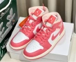 оригинални маратонки Air Jordan 1 Mid AJ1 Strawberries номер 36 ,5, снимка 4