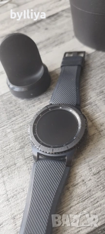 Смарт часовник Samsung Gear S3 Frontier ! Отлично състояние ! Пълен комплект !, снимка 4 - Мъжки - 54819809